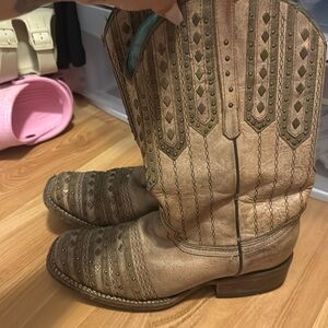 Corral cowboy boots